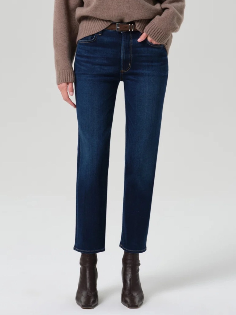 Citizens of Humanity Caia Straight Leg High Rise Jeans In Dakota